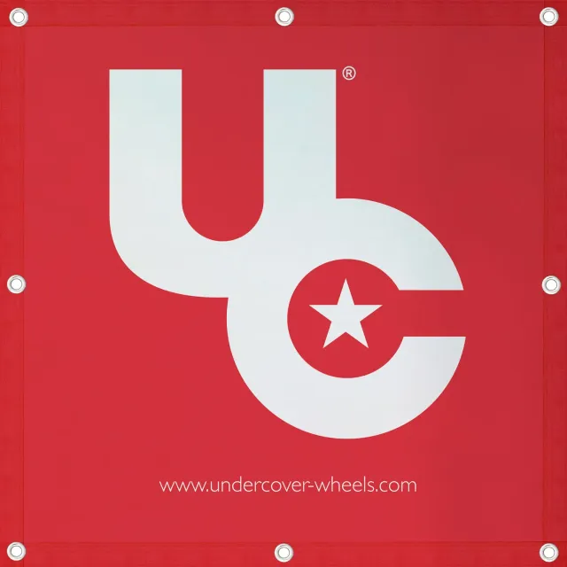 Undercover UC Banner vægbanner rød